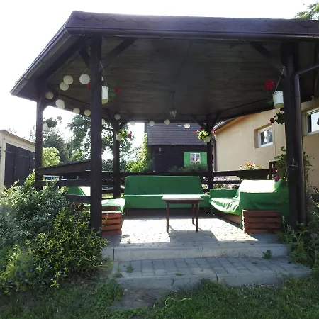 Owocowy Raj Nad Zalewem Modla Krolewska